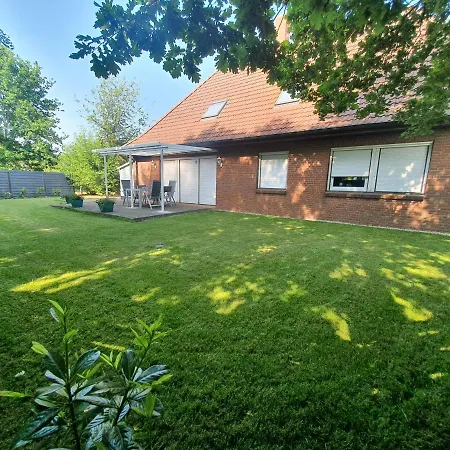 Tolle 125m² Erdgeschosswohnung Im Einzelhaus Apartment Kaltenkirchen