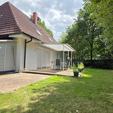 Daire Tolle 125m² Erdgeschosswohnung Im Einzelhaus Kaltenkirchen