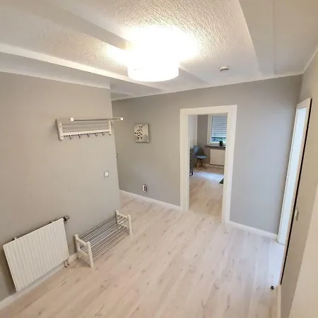 Apartment Tolle 125m² Erdgeschosswohnung Im Einzelhaus